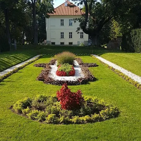 Palac 3*