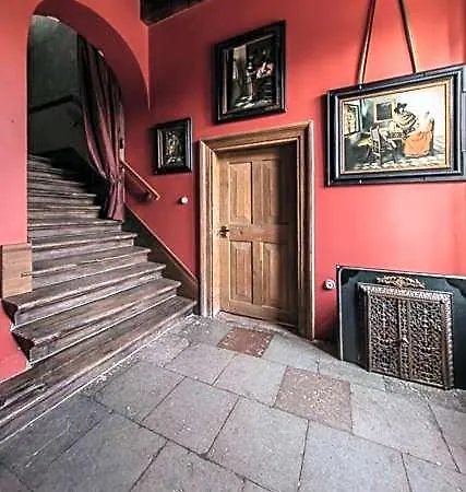 Palac 3*