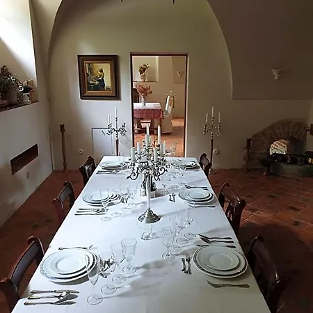 Palac Herberg Nakomiady