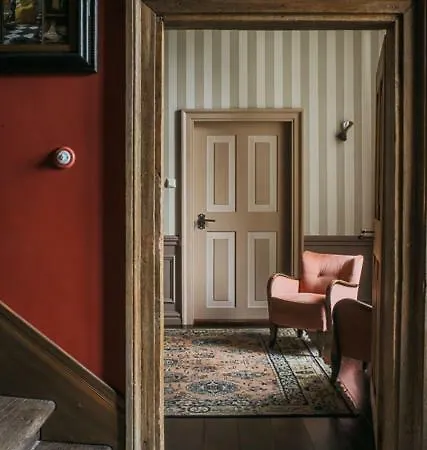Palac Herberg 3*