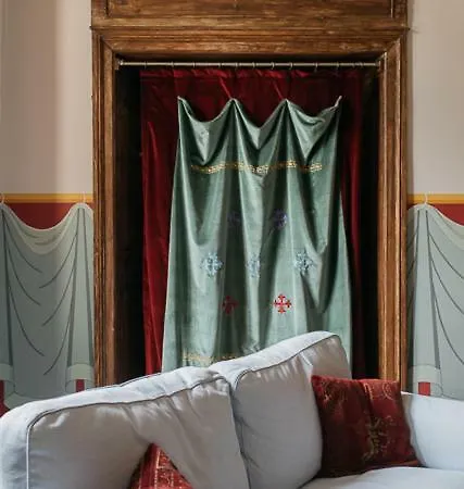 Palac Gasthof Nakomiady