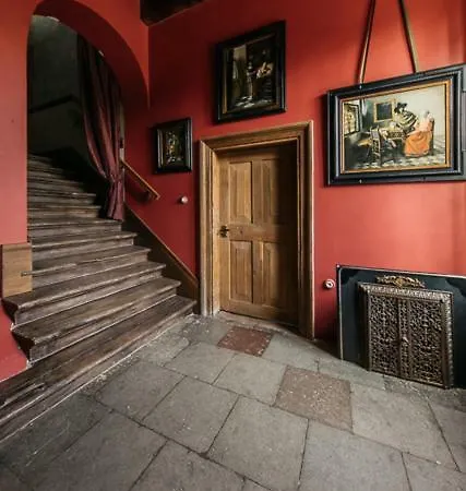 Palac 3* Nakomiady